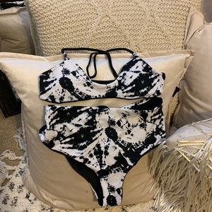 CUPSHE high waisted swimsuit set